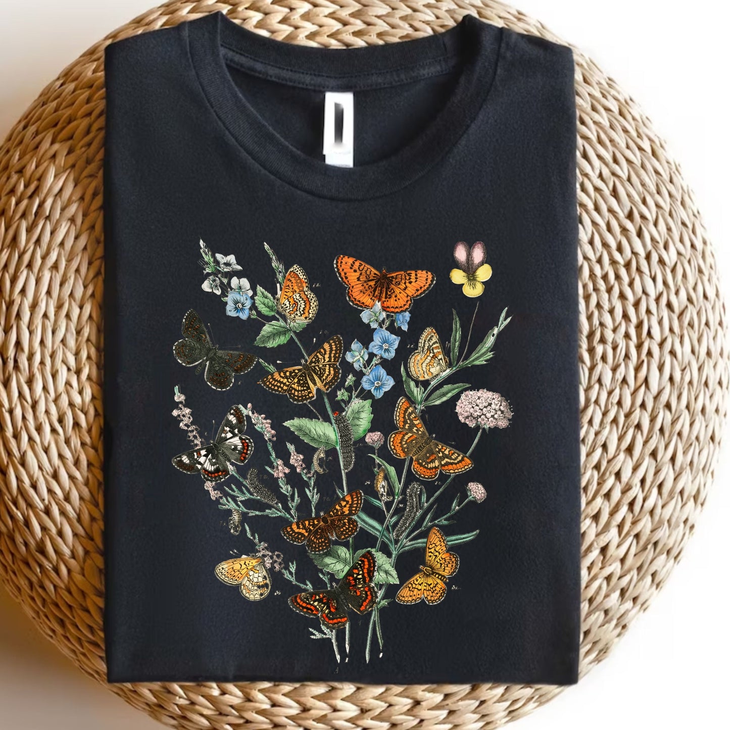 Vintage butterflies Sweatshirt, Butterflies life sweatshirt, gift for her for butterflies sweatshirt,  Butterfly Flowers Sweatshirt