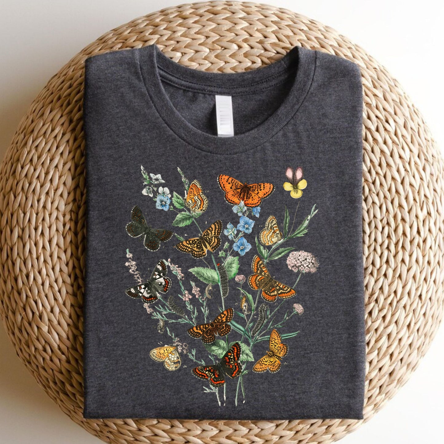 Vintage butterflies Sweatshirt, Butterflies life sweatshirt, gift for her for butterflies sweatshirt,  Butterfly Flowers Sweatshirt