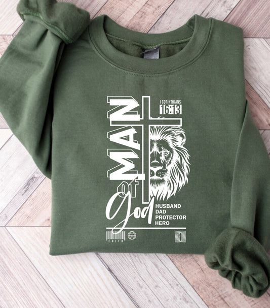 Dad Christian Sweatshirt, Man of God sweatshirt, bible verse Jesus sweatshirt, Dad lion sweatshirt, Christian cross Sweatshirt (Copy)