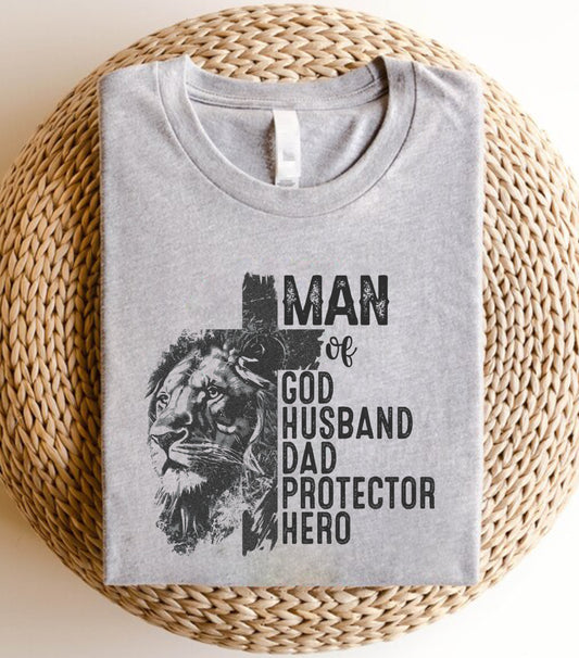 Dad Christian Sweatshirt, Man of God sweatshirt, bible verse Jesus sweatshirt, Dad lion sweatshirt, Christian cross Sweatshirt